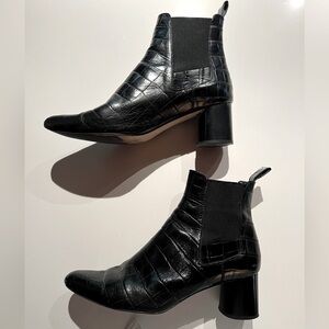 Zara Basic Black Crocodile Embossed Leather Bootie Size 41
